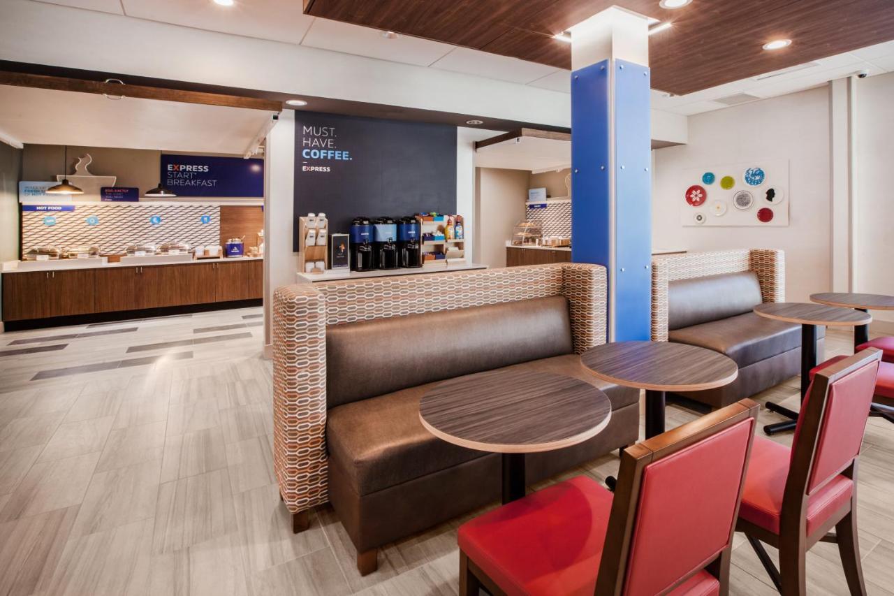 Holiday Inn Express & Suites - Vidalia By Ihg Екстериор снимка